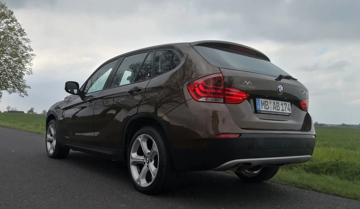 BMW X1 cena 30900 przebieg: 215000, rok produkcji 2009 z Siemianowice Śląskie małe 121